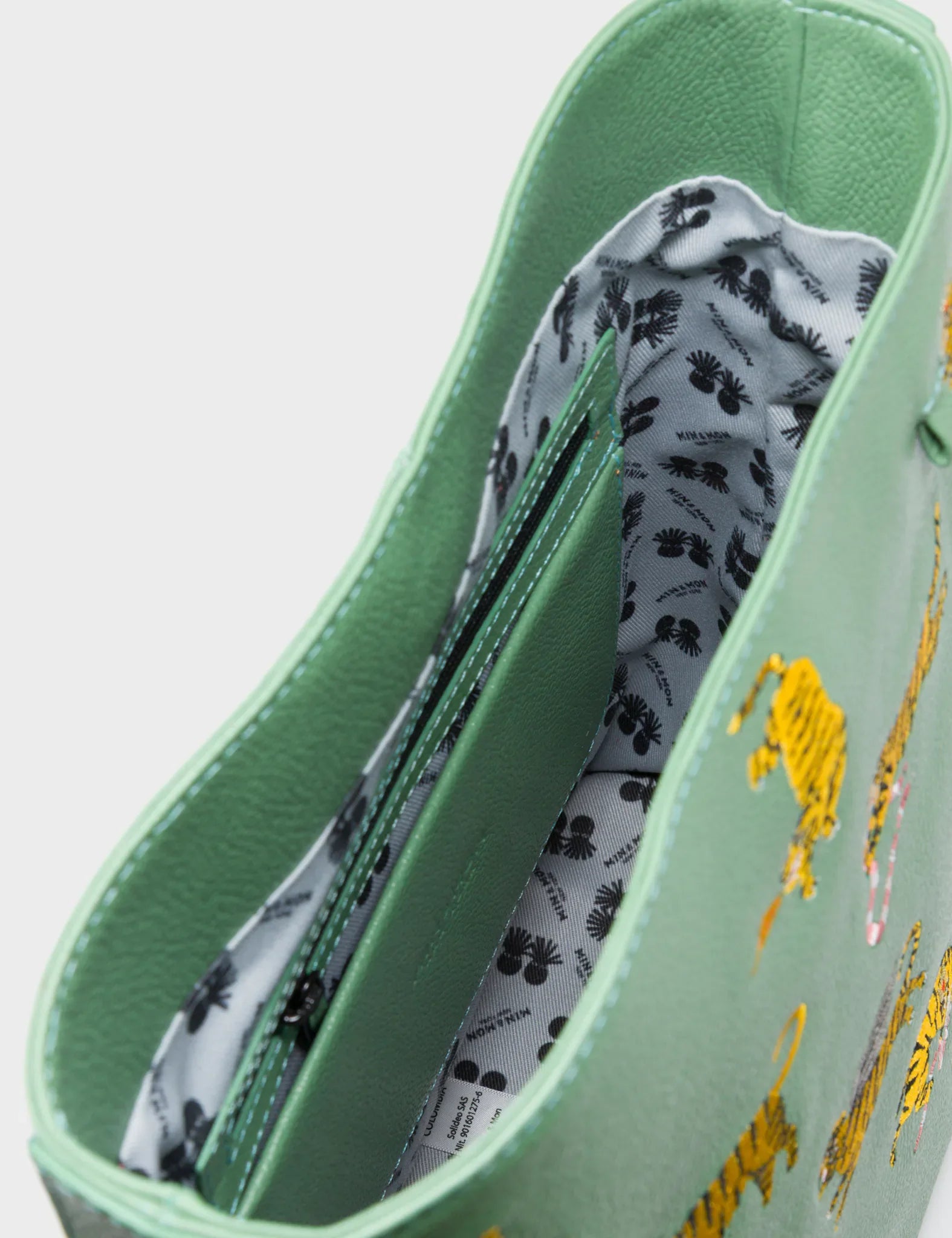 Vincent Basil Green Leather Shoulder Bag - Tiger Rumble