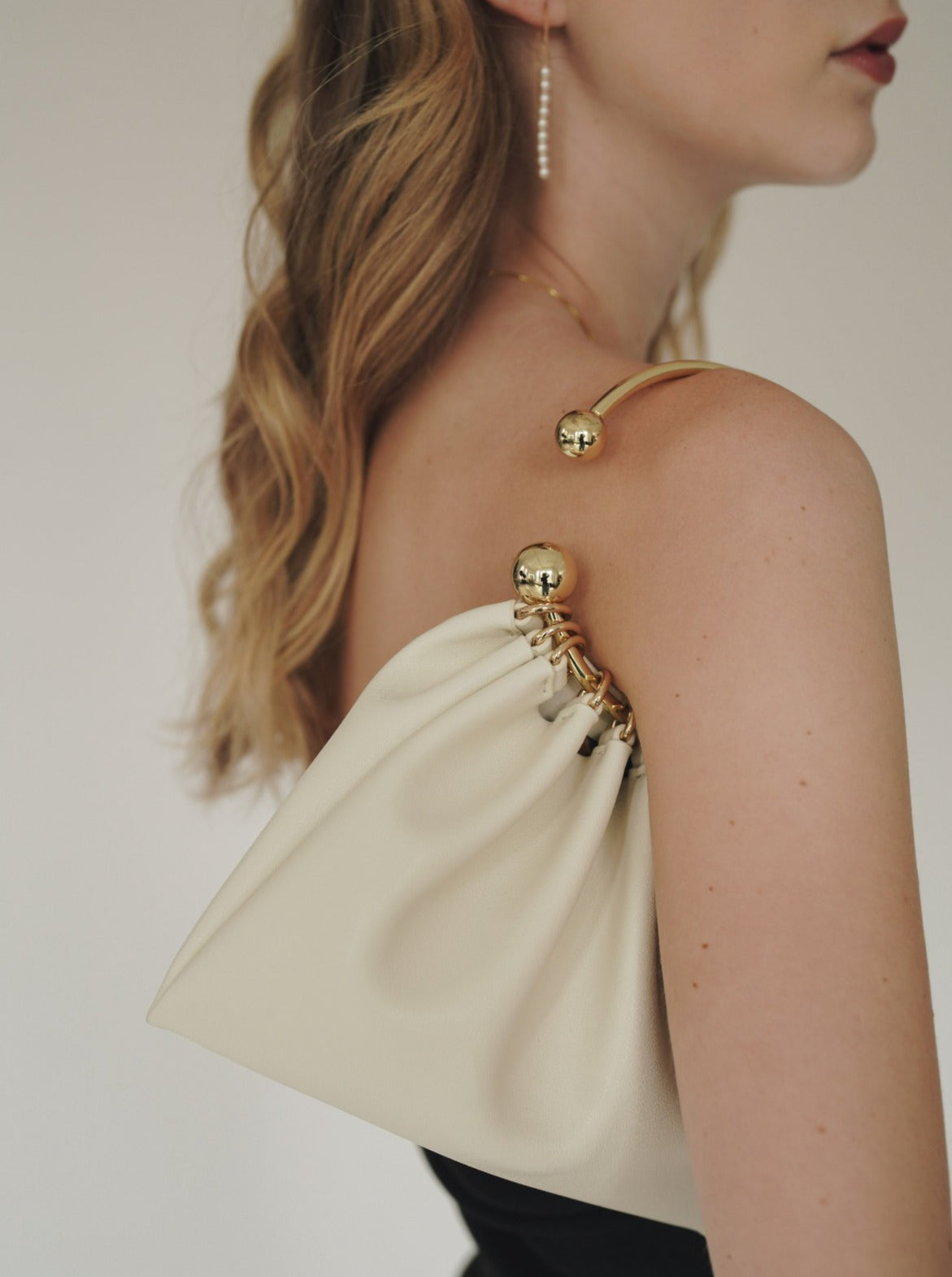 Cream Ring Handle Bag