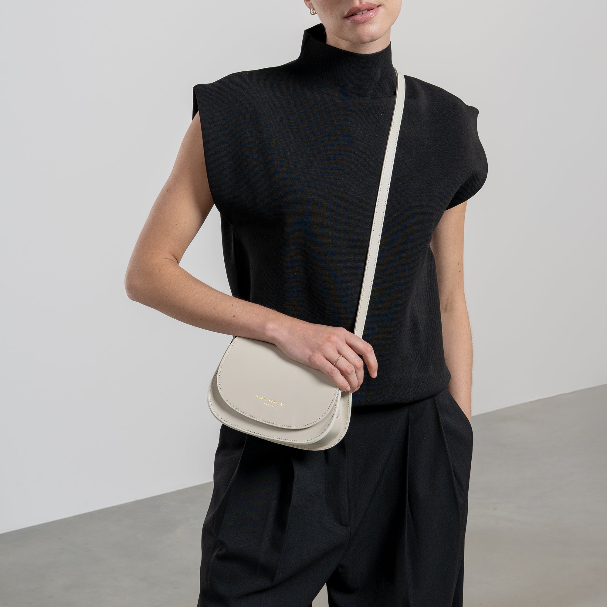 Montmartre Manon cream vegetable tanned leather crossbody bag