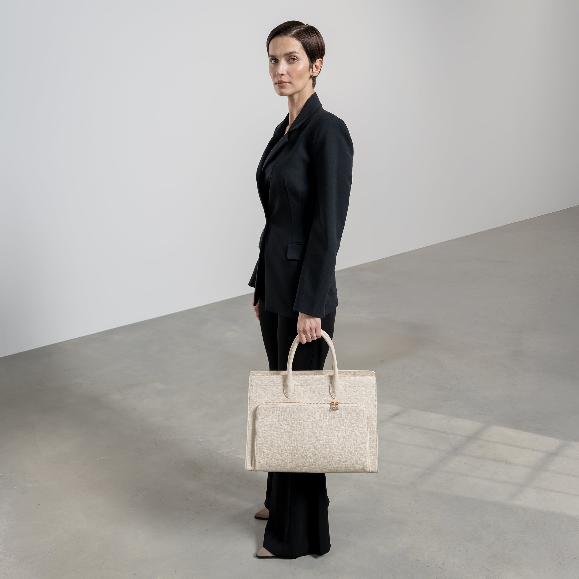 Honoré Nadine cream calfskin leather handbag with 16.4 inch laptop pocket