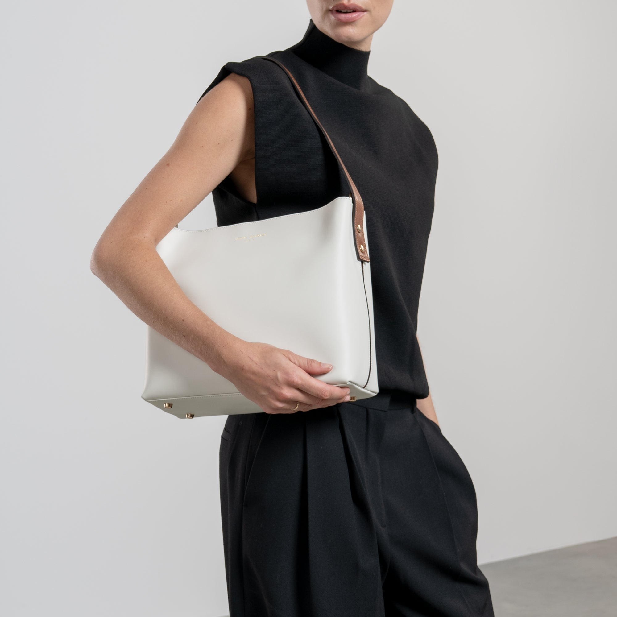 Honoré Adriane Midi white leather shoulder bag calfskin leather