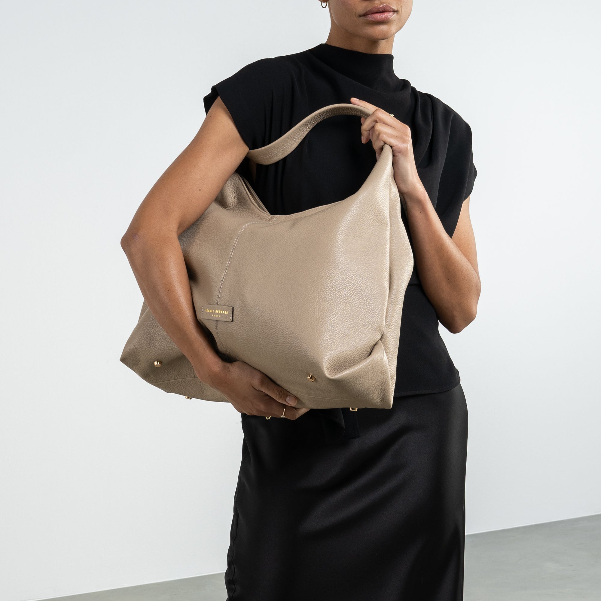 Honoré Grace taupe calfskin leather shoulder bag