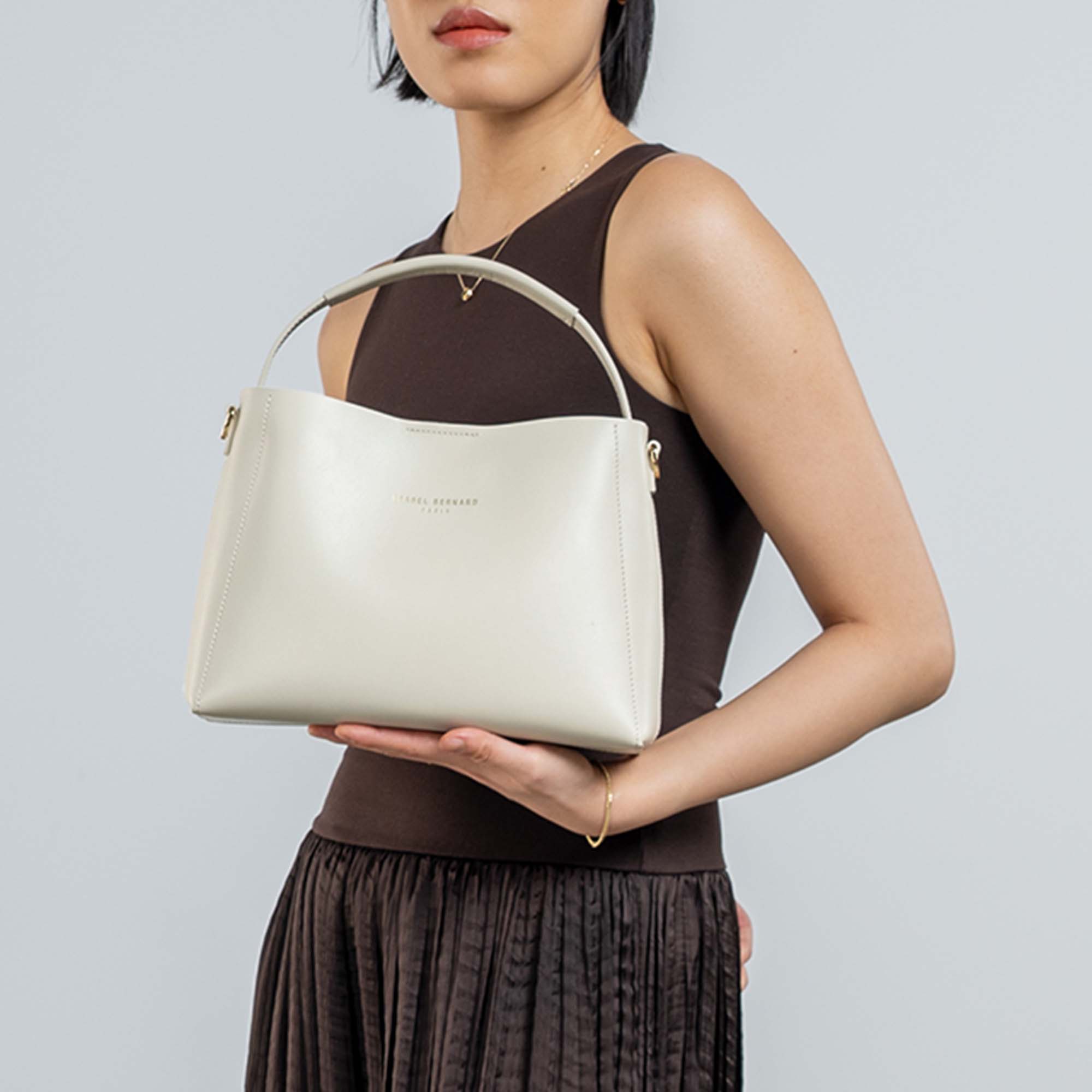Montmartre Béatrice Midi creme vegetable tanned leather handbag