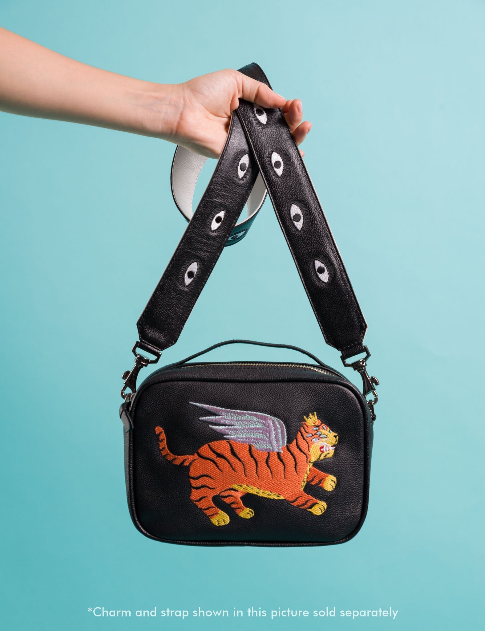 Verto Crossbody Black Leather Handbag - Flying Tiger Embroidery