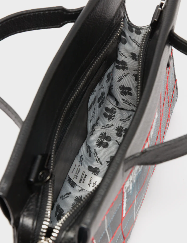 Vali Small Crossbody Black Leather Bag - Lovestitch Design