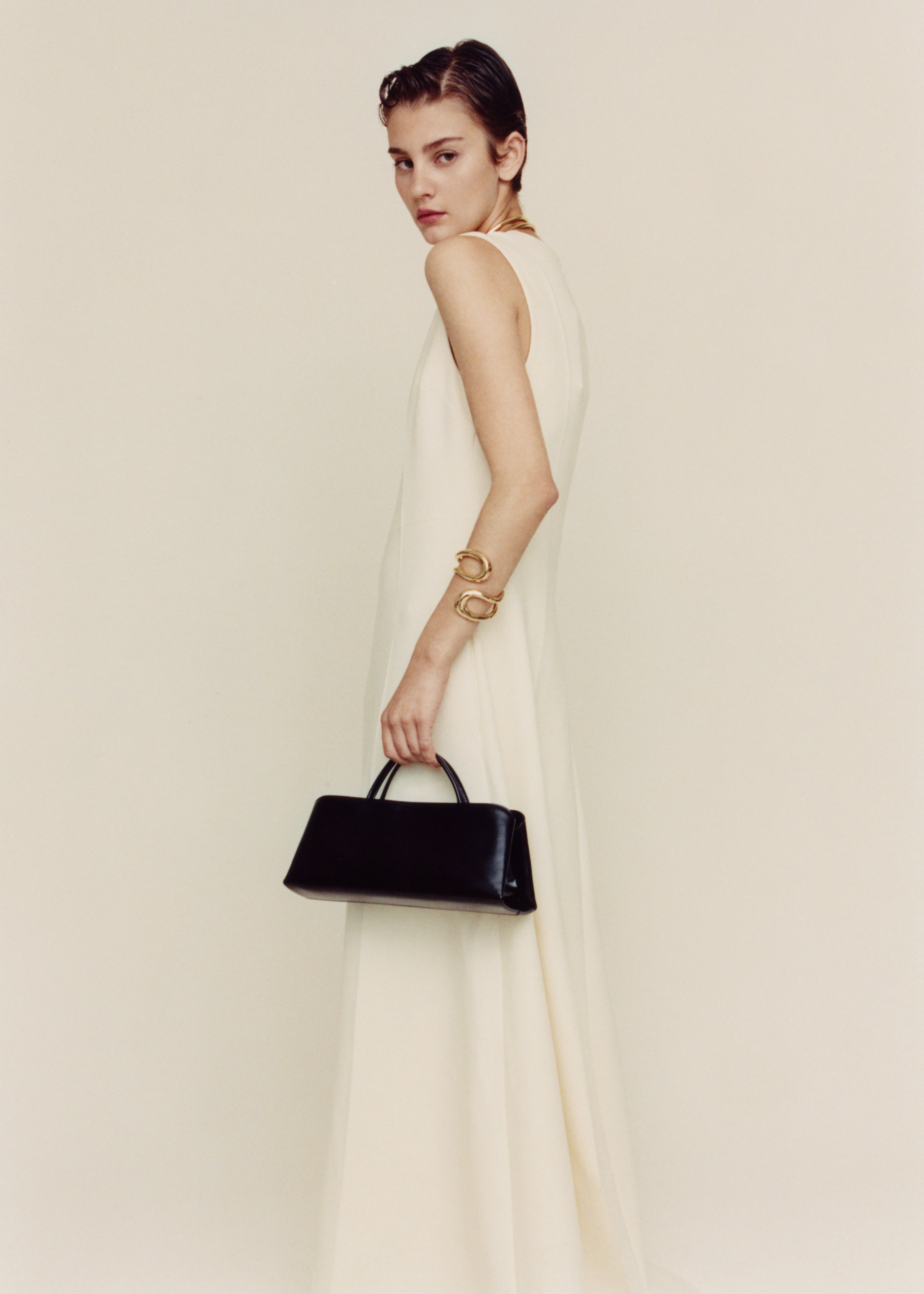 Gold Noir Éclair Bag