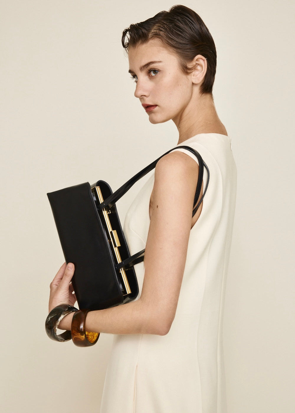 Gold Noir Éclair Bag