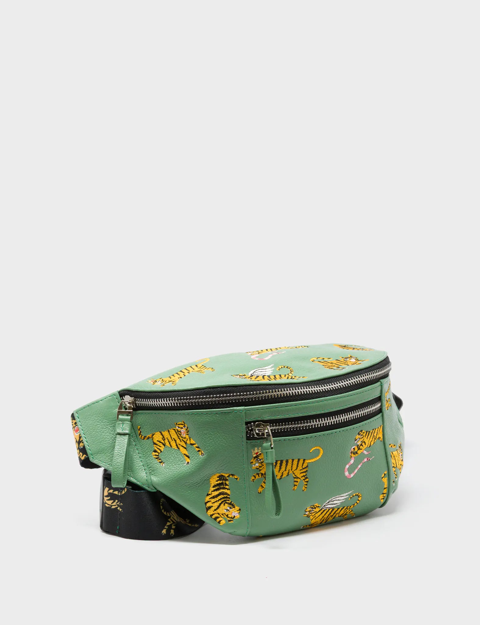 Harold Fanny Pack Basil Green Leather - Tiger Rumble