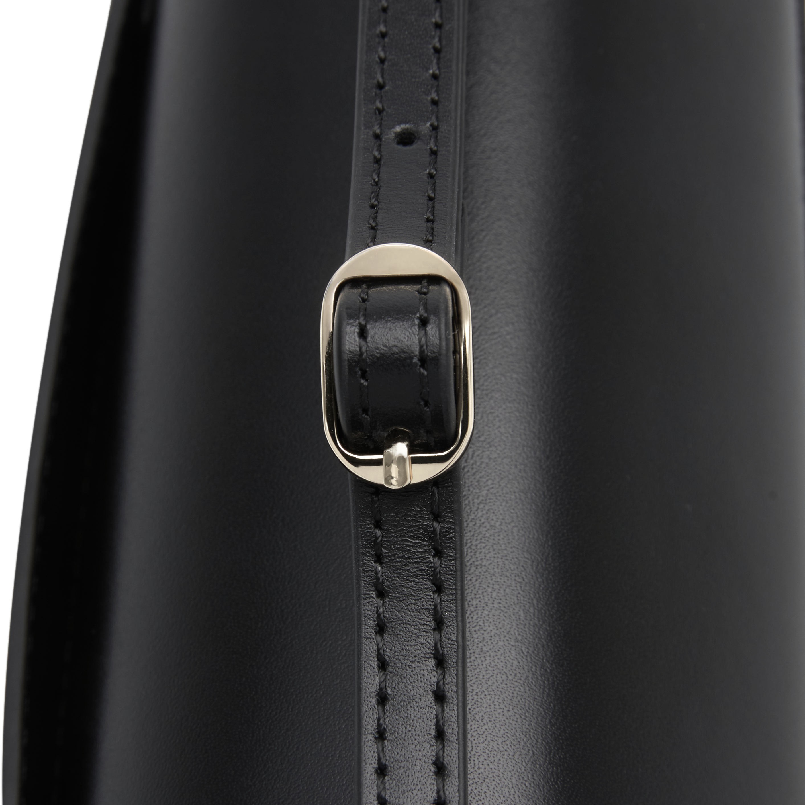 Noir Allure Shoulder Bag