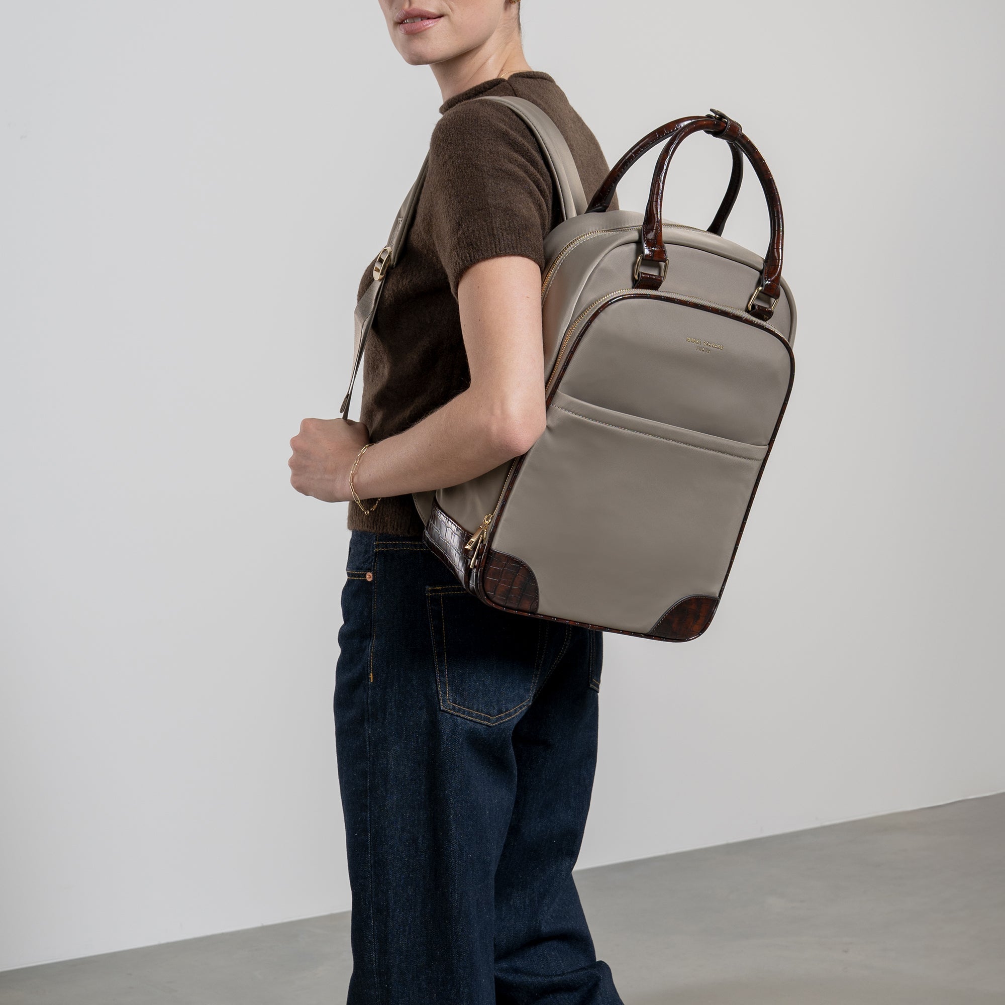 Cadeau d'Isabel taupe back pack and weekend bag small