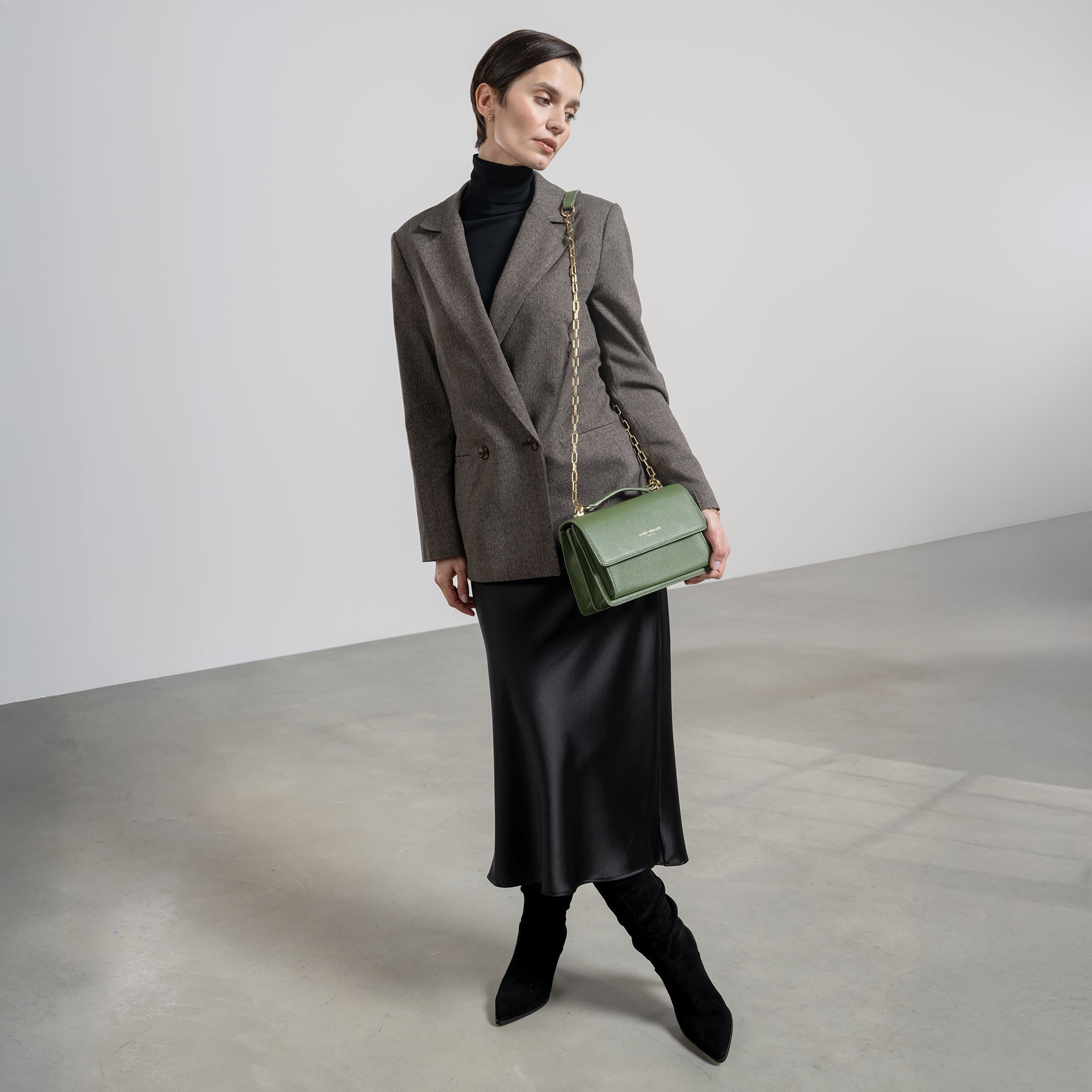 Femme Forte Valerie green calfskin leather shoulder bag