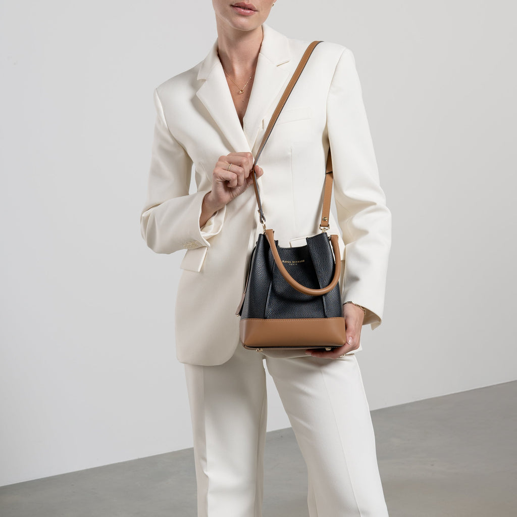 Femme Forte Minette black calfskin leather handbag