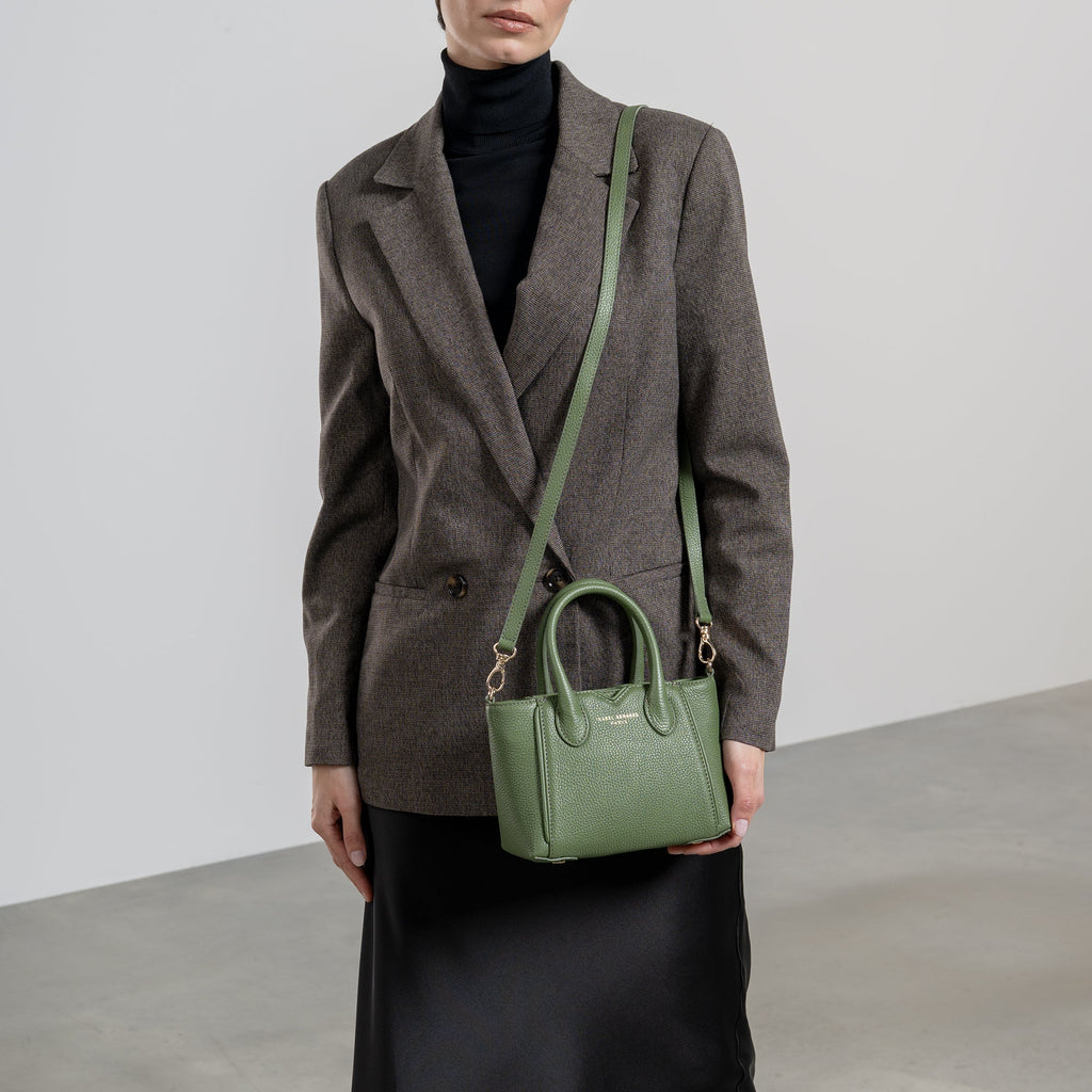 Cadeau d'Isabel green calfskin leather handbag and wallet set