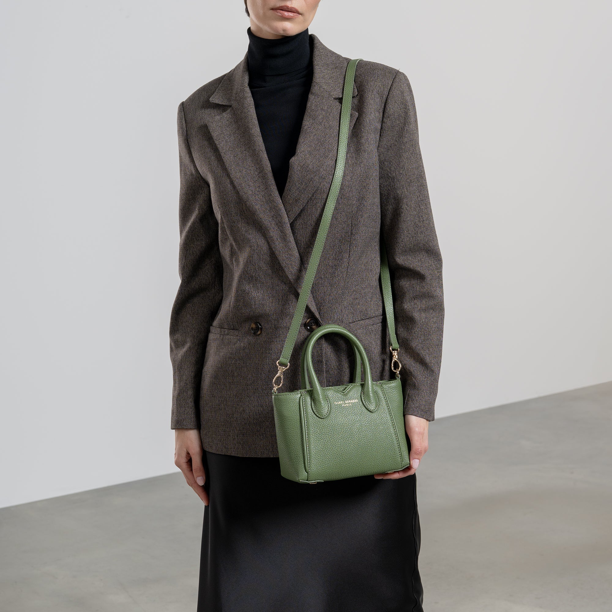 Cadeau d'Isabel green calfskin leather handbag and wallet set