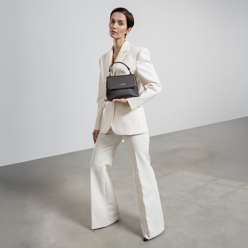 Femme Forte Heline brown calfskin leather handbag