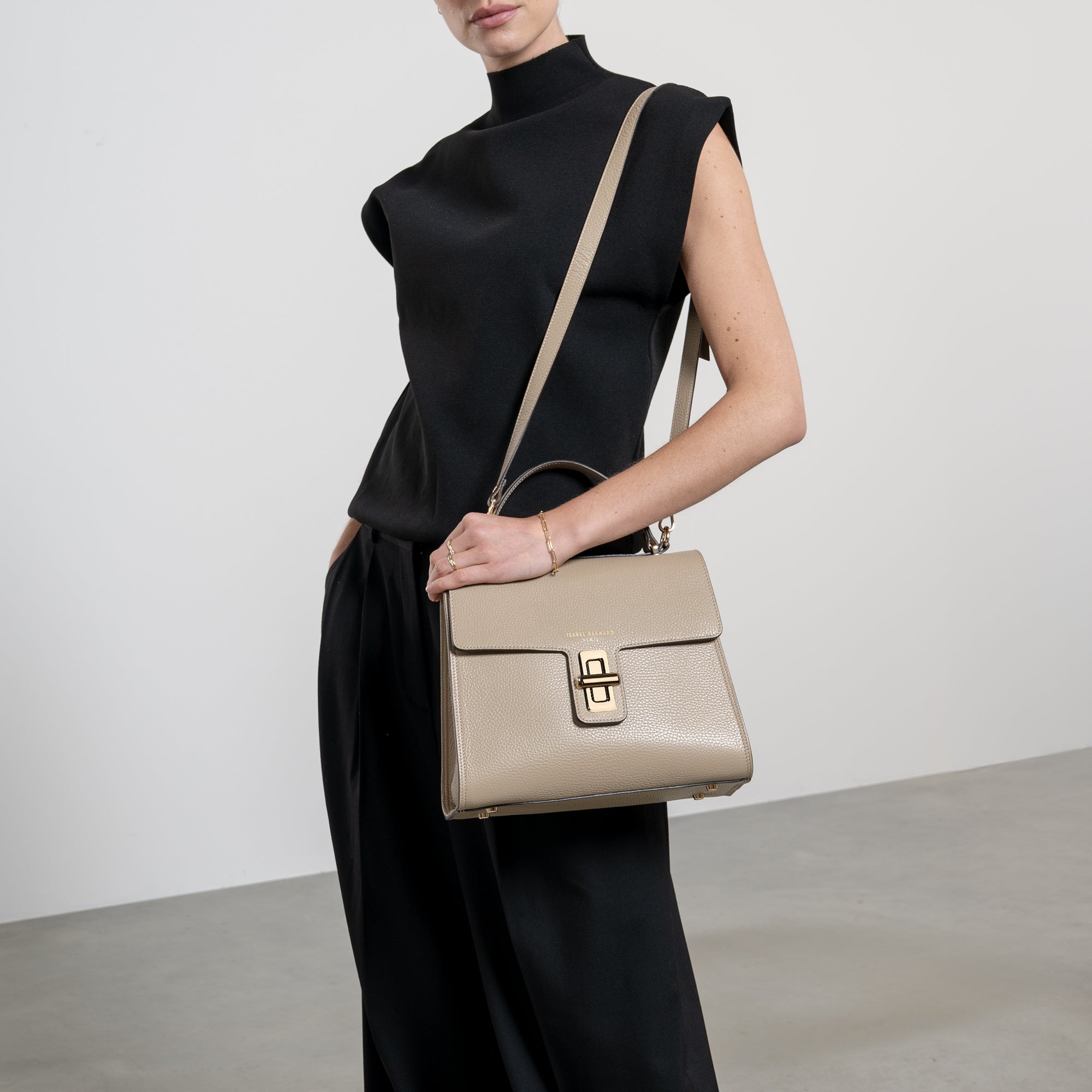 Femme Forte Simone Midi taupe leather handbag calfskin leather