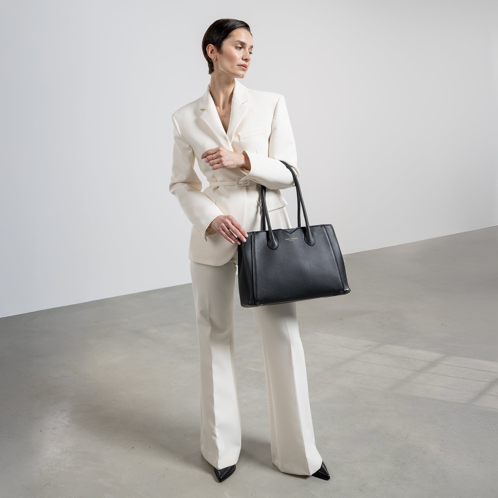 Cadeau d'Isabel black calfskin leather handbag and wallet set