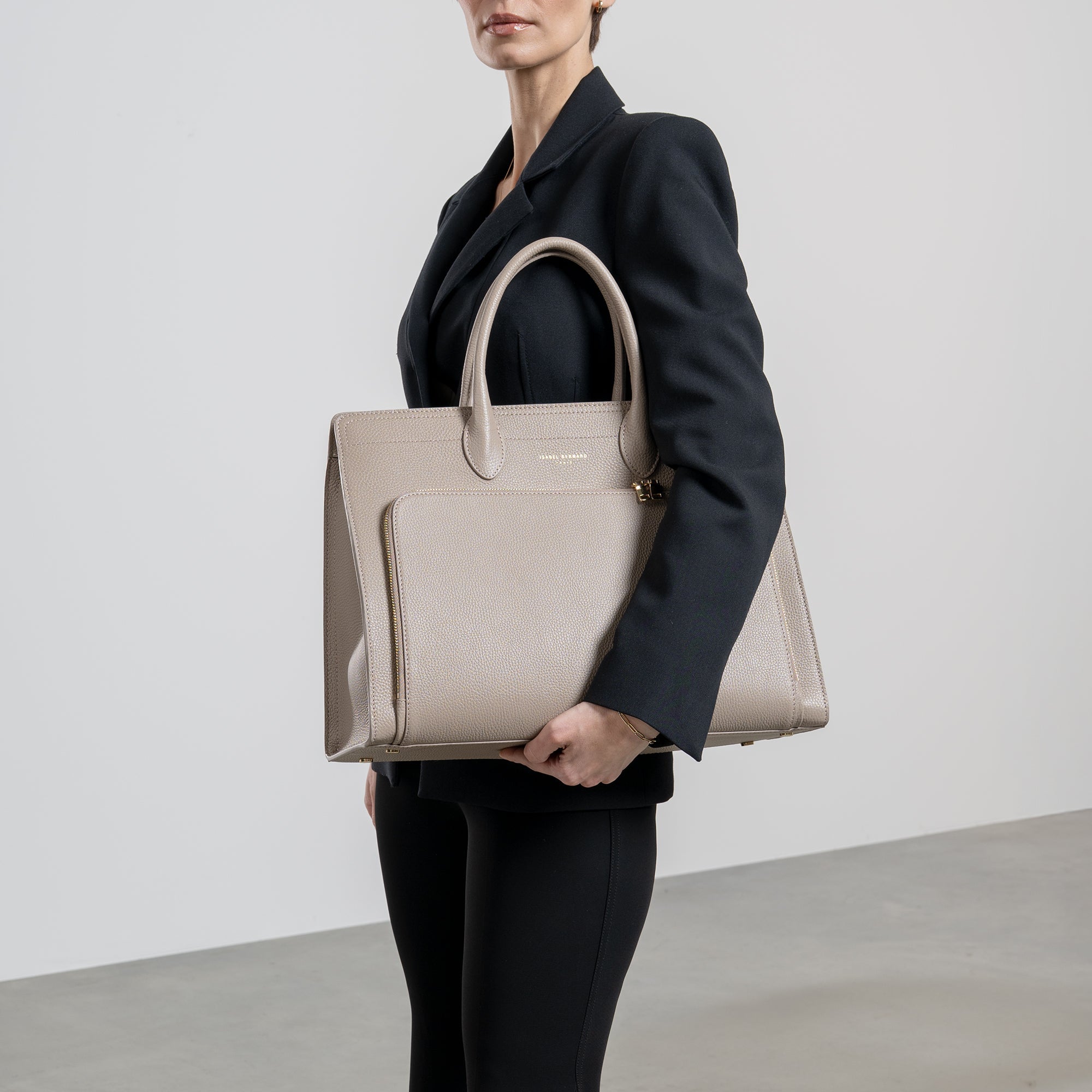 Cadeau d'Isabel taupe calfskin leather handbag and wallet set