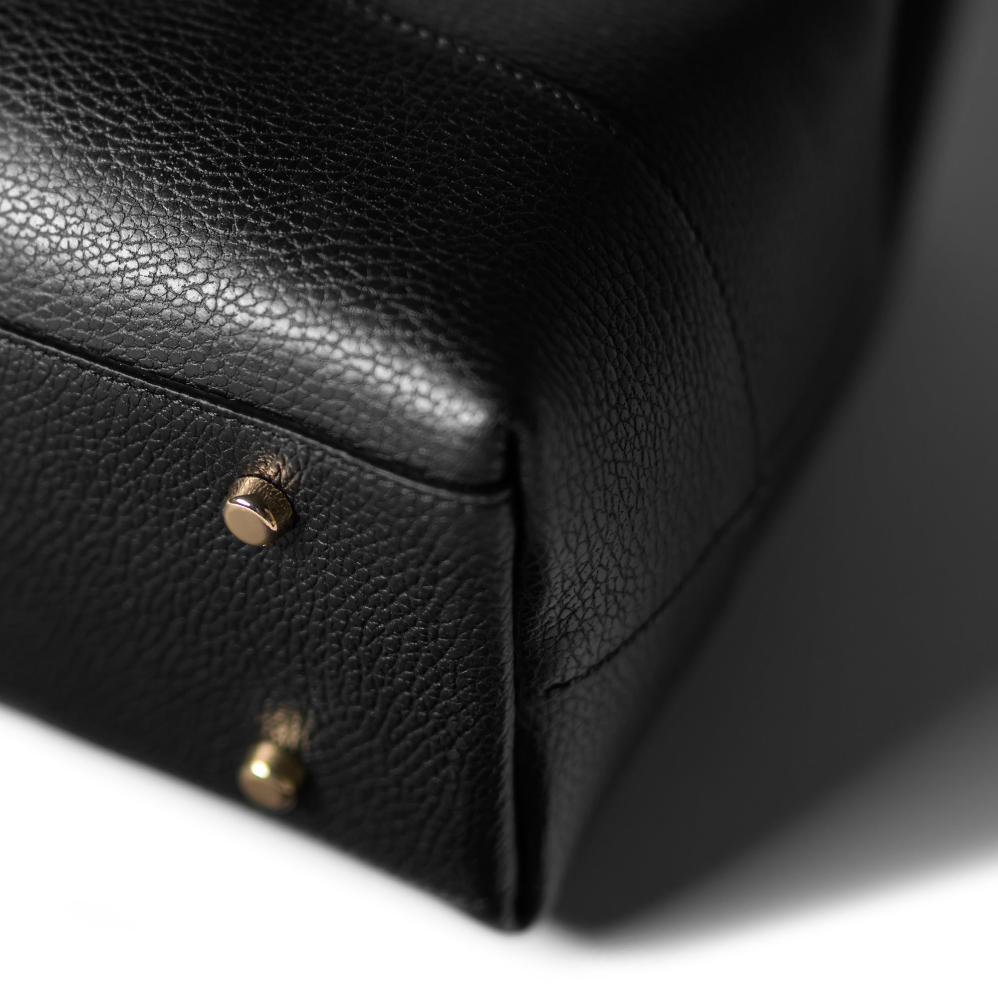 Femme Forte Macie black calfskin leather shoulder bag