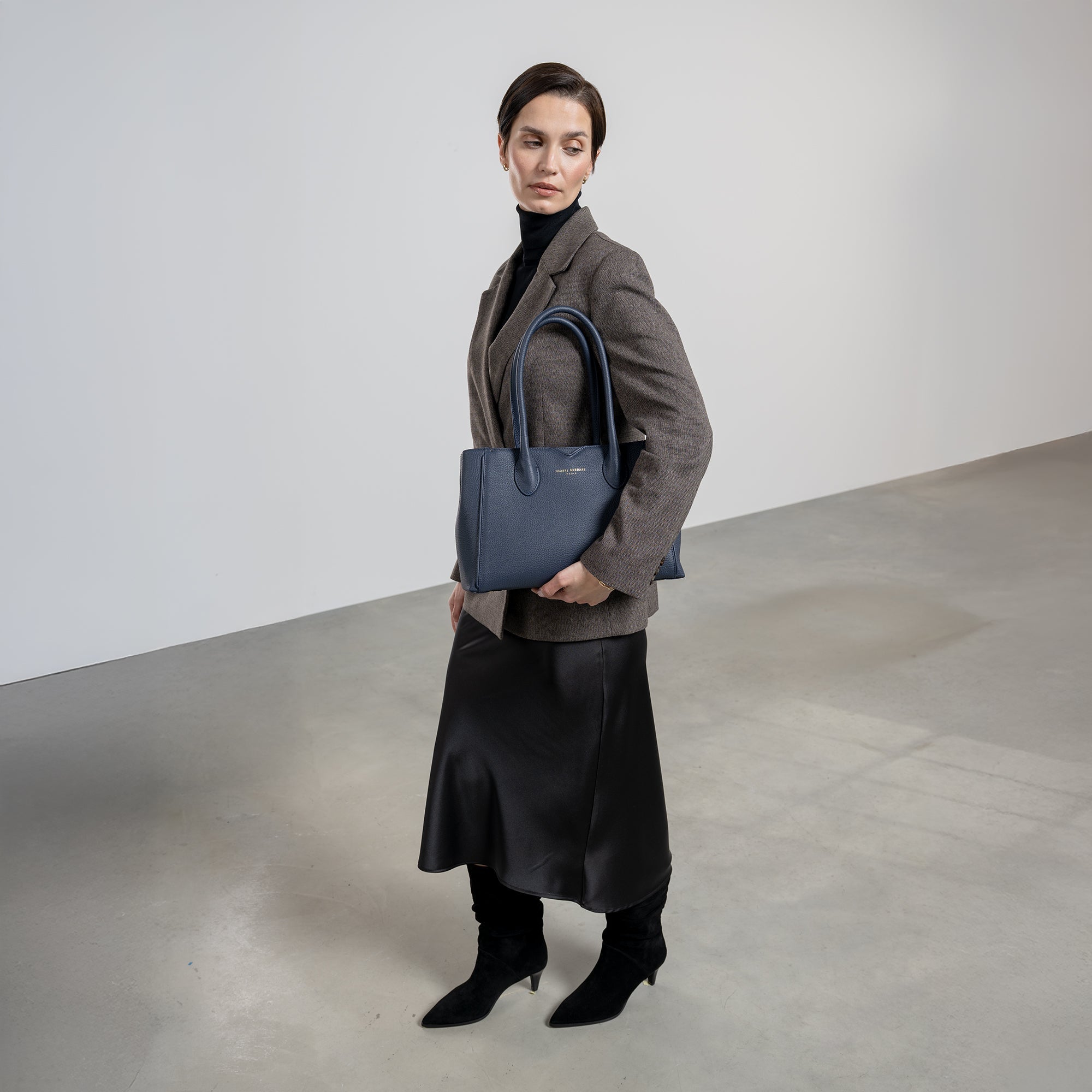 Honoré Cloe Midi blue calfskin leather handbag
