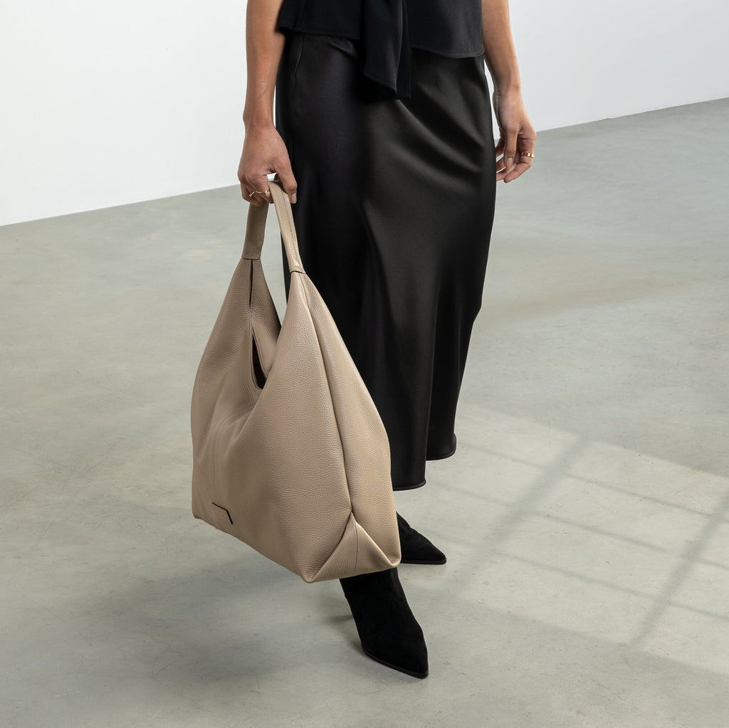 Honoré Grace taupe calfskin leather shoulder bag