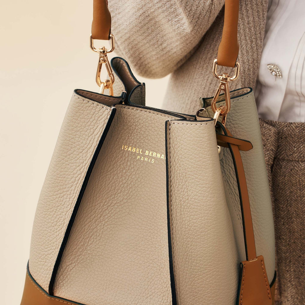 Femme Forte Minette taupe calfskin leather handbag